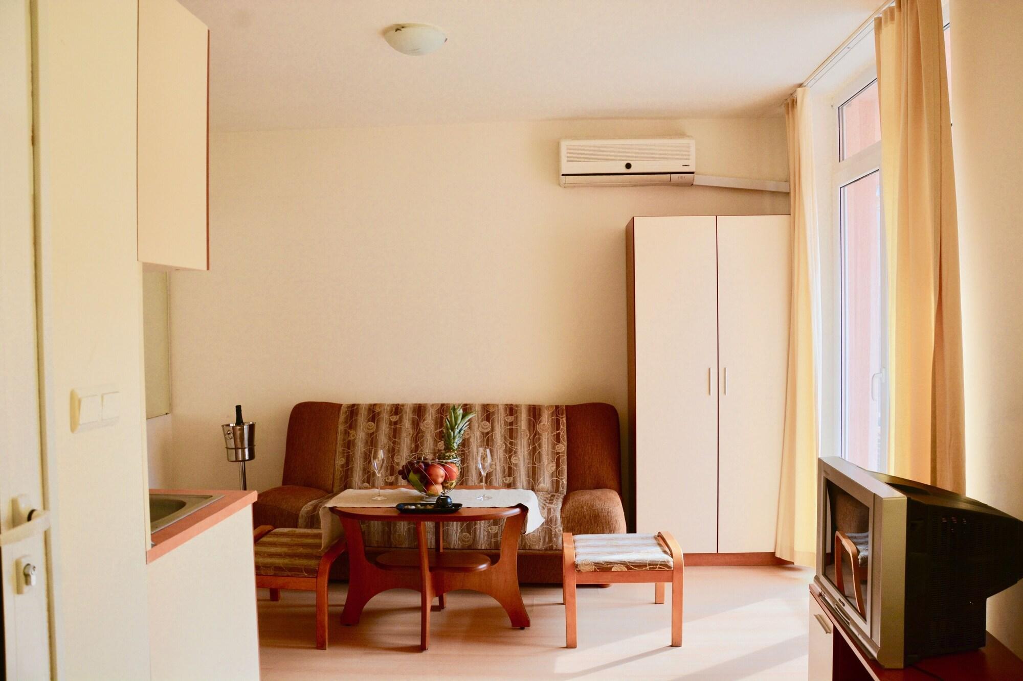 Rainbow 2 Holiday Complex Sunny Beach Dış mekan fotoğraf