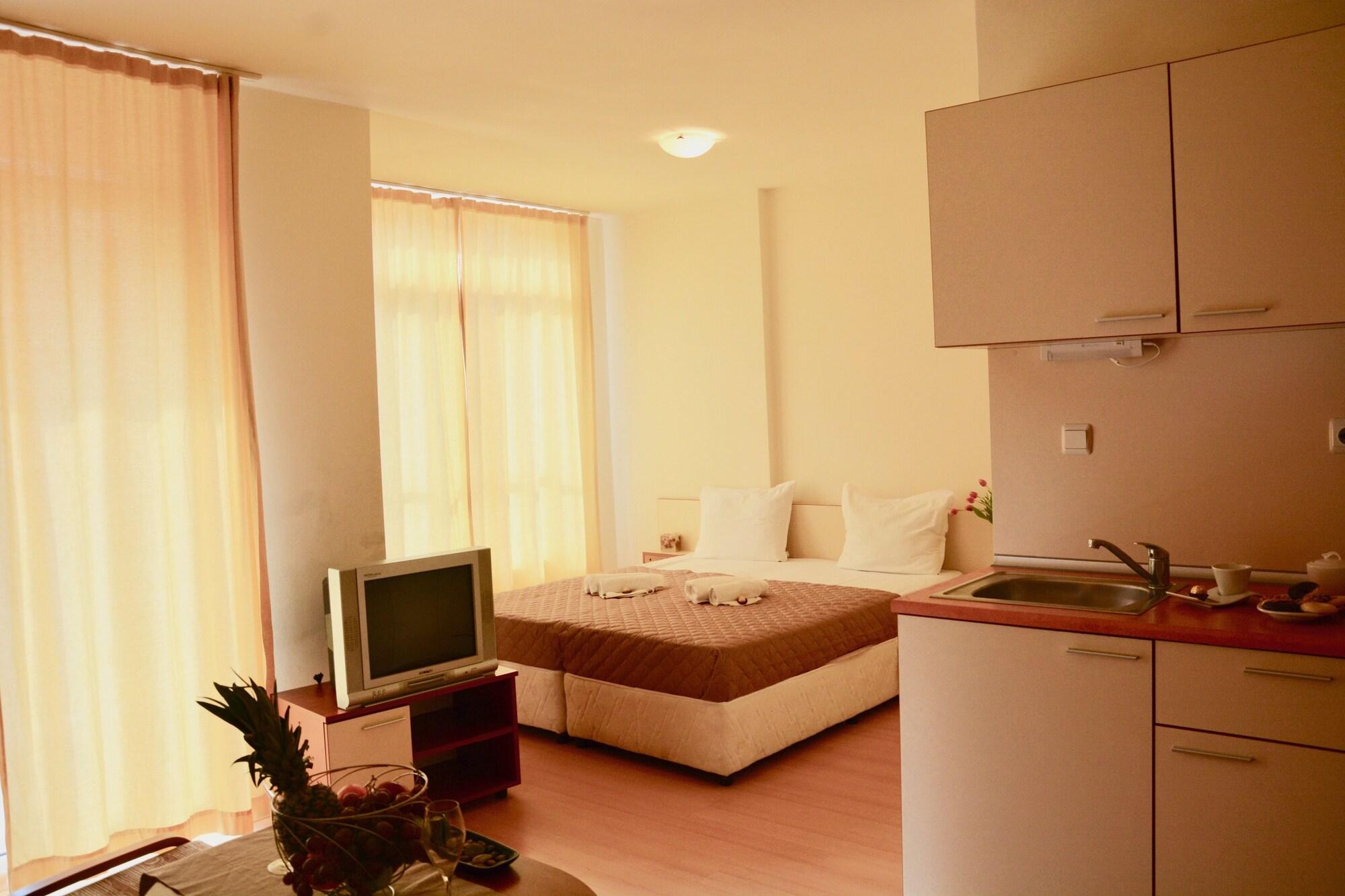 Rainbow 2 Holiday Complex Sunny Beach Dış mekan fotoğraf
